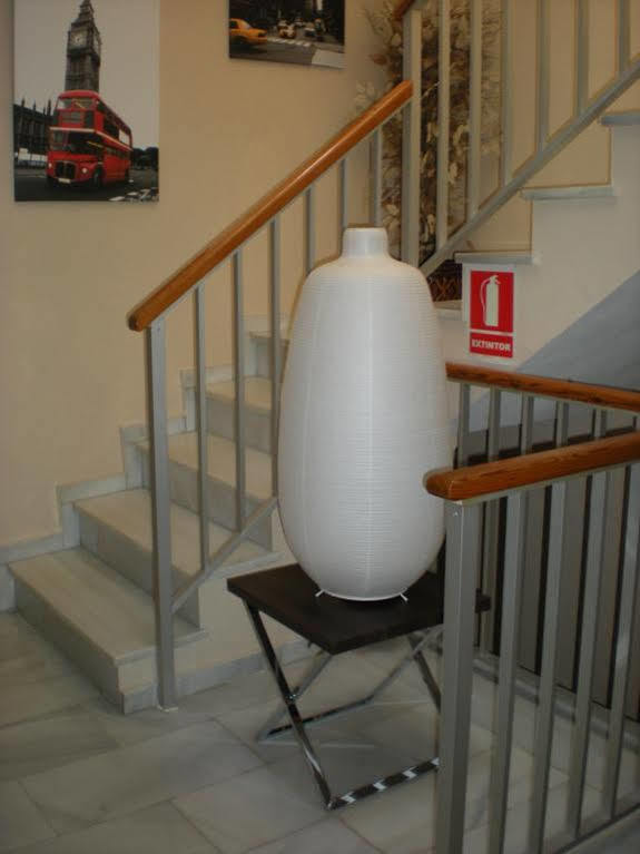 Hostal Tilos Malaga Exterior photo